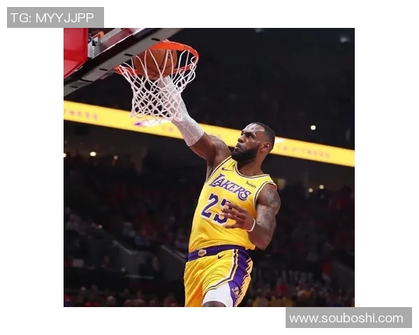 詹姆斯在季后赛取得三双帽，湖人轻取开拓者晋级次轮