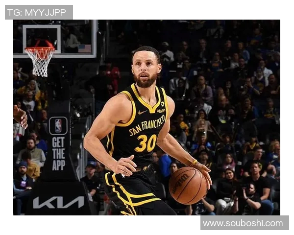 勇士球星库里复出，携手队友力挽狂澜